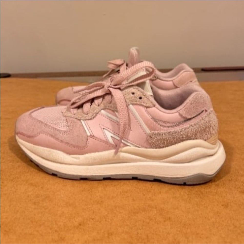 Women's Pink Sneakers